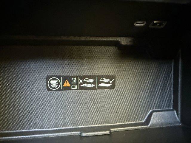 New 2026 GMC Yukon Denali w/ Sun & Power Step Package image 37