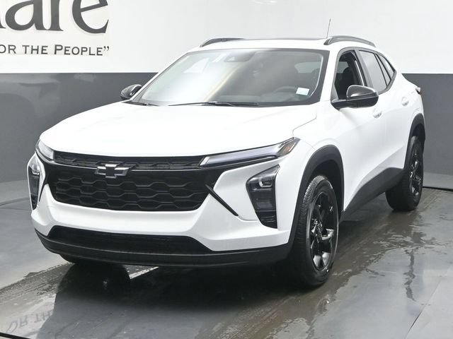 New 2026 Chevrolet Trax LT w/ Sunroof Package FWD image 7