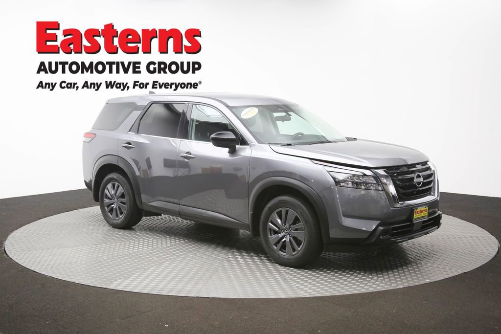 Used 2023 Nissan Pathfinder S AWD/4WD image 64