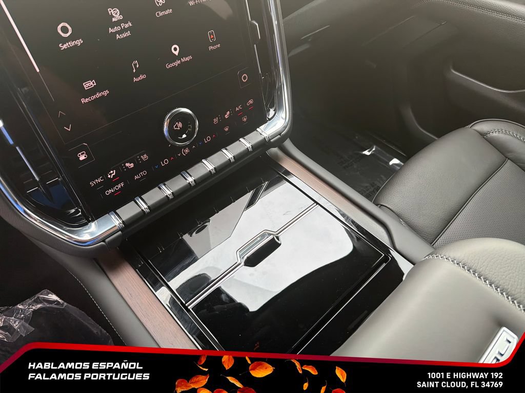 New 2026 GMC Yukon XL Denali w/ Denali Reserve Package AWD/4WD image 25
