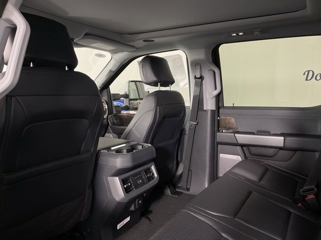 New 2026 Ford F350 Lariat image 15