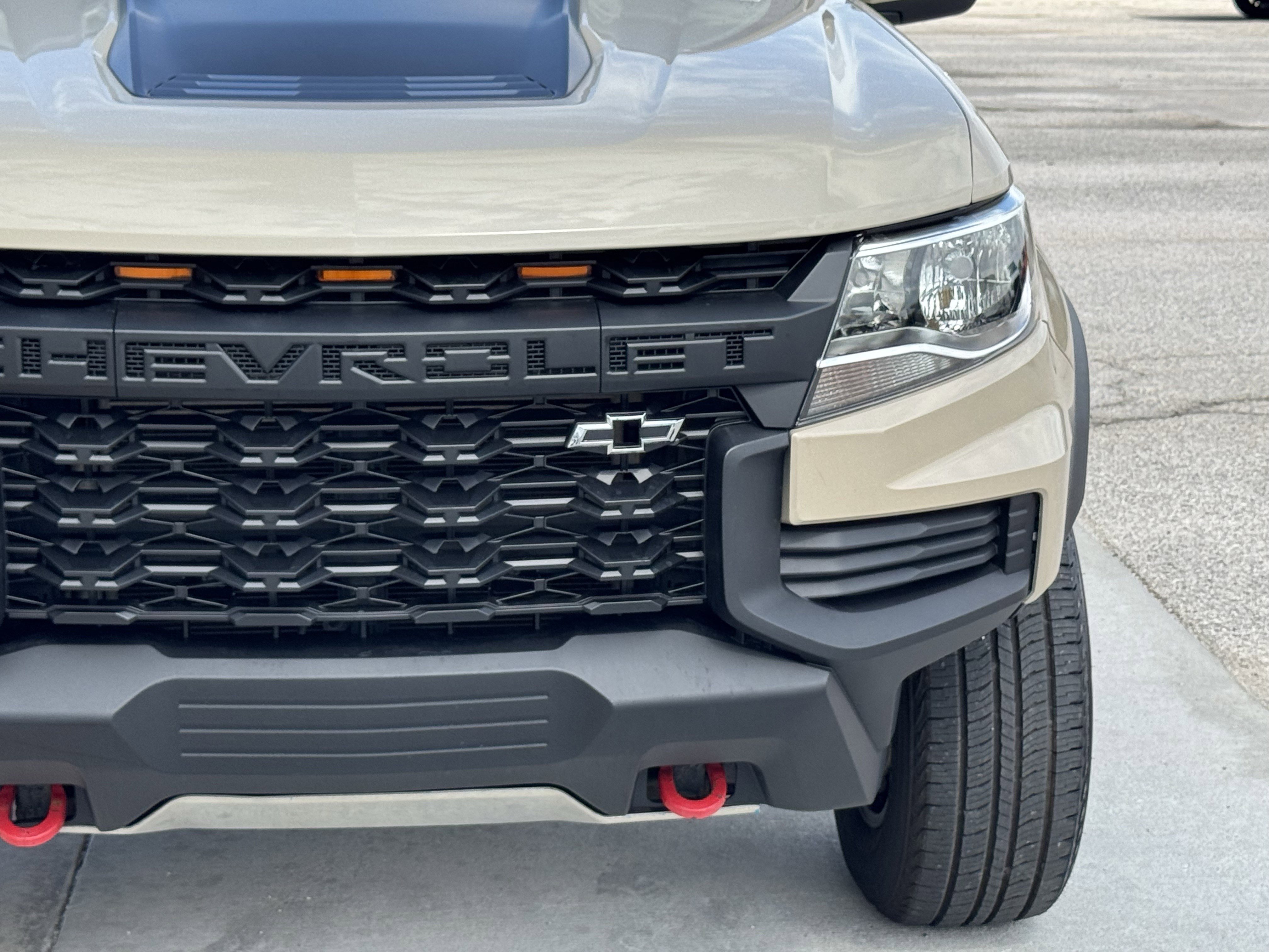 Used 2022 Chevrolet Colorado ZR2 image 5