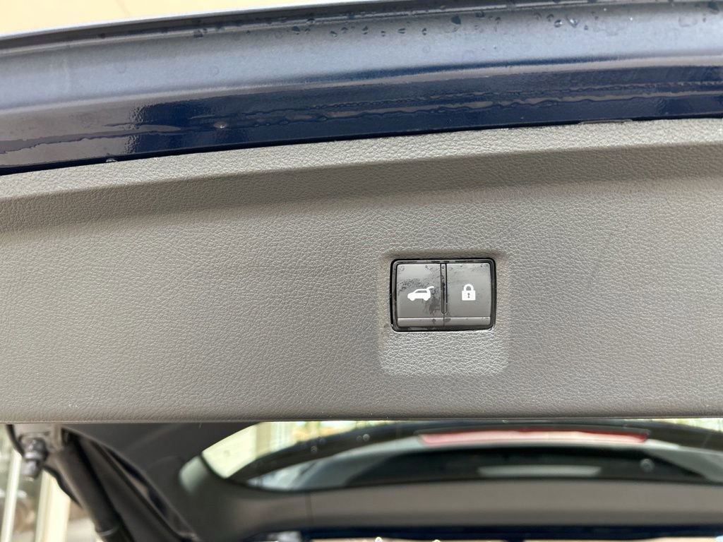 Used 2024 INFINITI QX60 Luxe w/ Performance Audio Package image 40