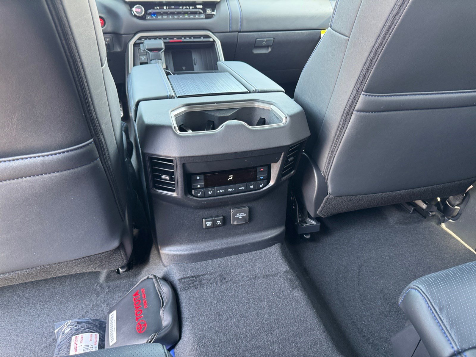 New 2026 Toyota Sequoia Platinum AWD/4WD image 32