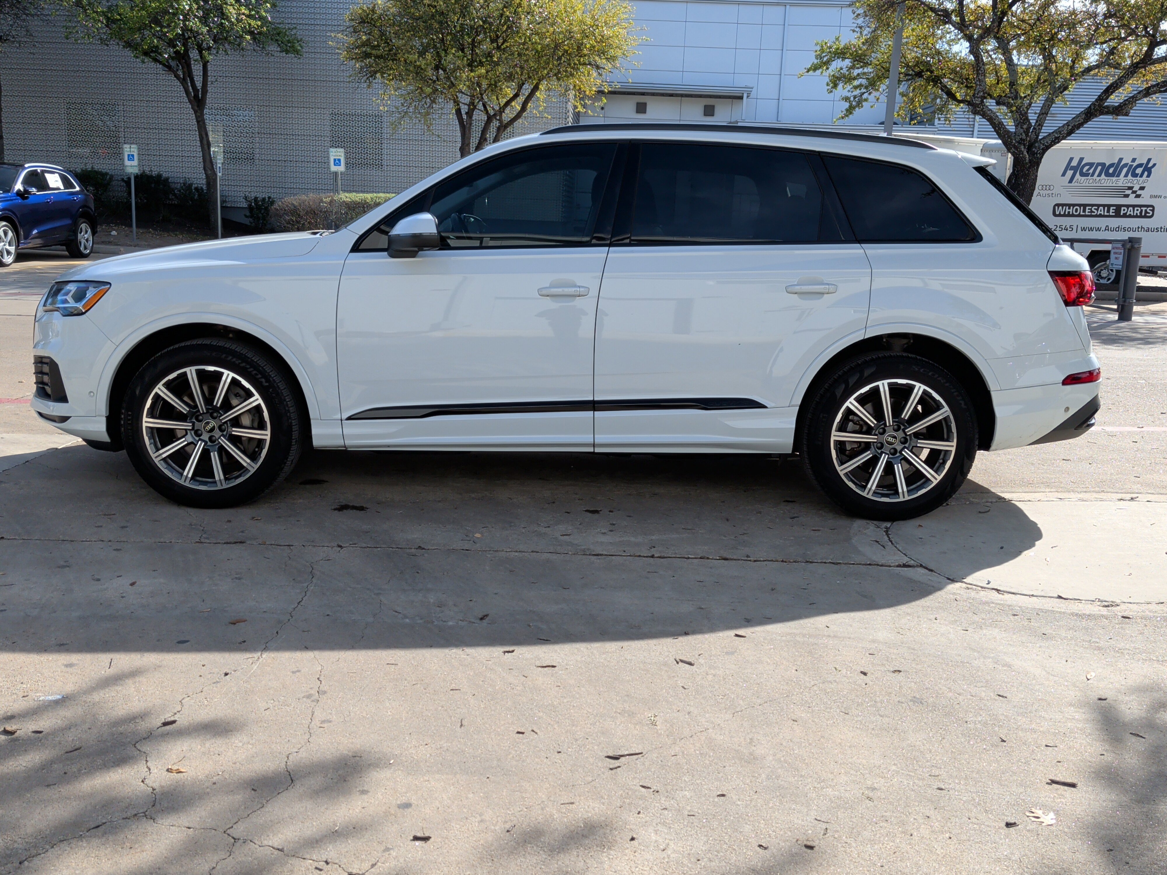 Used 2023 Audi Q7 Premium Plus w/ Premium Plus Package image 7