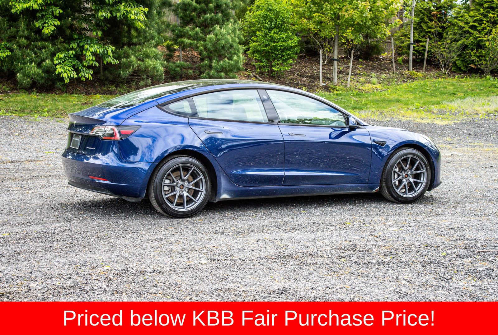 Used 2022 Tesla Model 3 Long Range AWD/4WD image 8