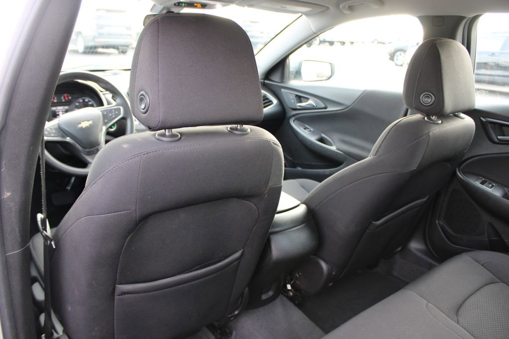 Used 2020 Chevrolet Malibu LS image 23