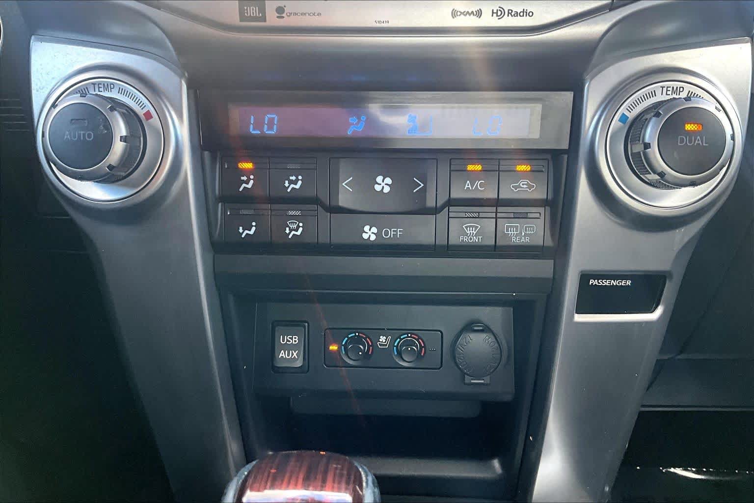 Used 2019 Toyota 4Runner Limited AWD/4WD image 35