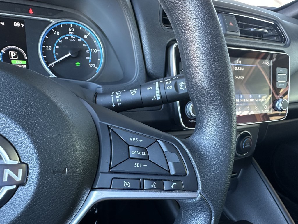 Used 2025 Nissan Leaf S FWD image 18