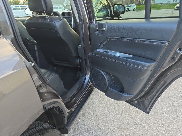 Used 2017 Jeep Compass High Altitude image 36