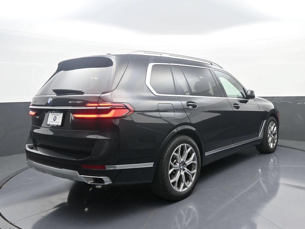 Used 2024 BMW X7 xDrive40i AWD/4WD image 7