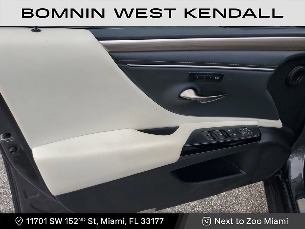 Used 2023 Lexus ES 350 F Sport image 22