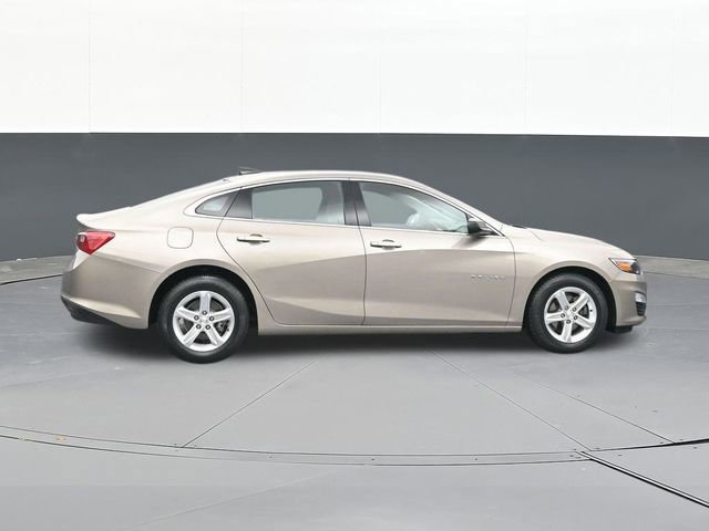Used 2023 Chevrolet Malibu LS image 17