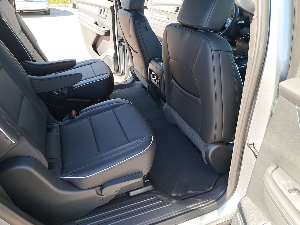 New 2026 Buick Enclave Preferred FWD image 11