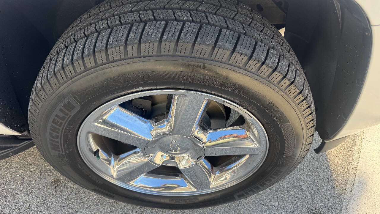 Used 2014 Chevrolet Tahoe LTZ AWD/4WD image 25