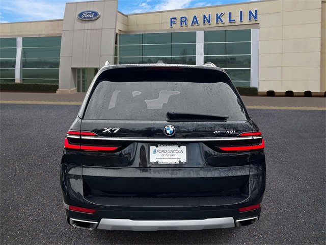 Used 2023 BMW X7 xDrive40i w/ Executive Package image 6