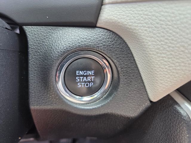 Used 2020 Toyota RAV4 XLE w/ All Weather Liner Package image 27