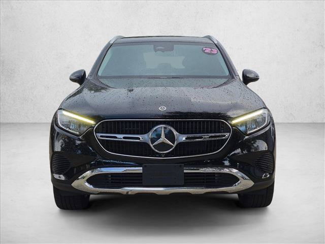 Used 2023 Mercedes-Benz GLC 300 4MATIC image 2