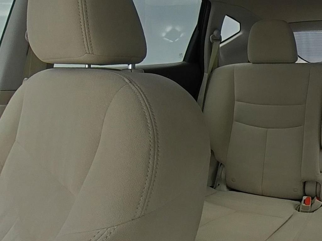 Used 2016 Nissan Murano S w/ Navigation Package image 20