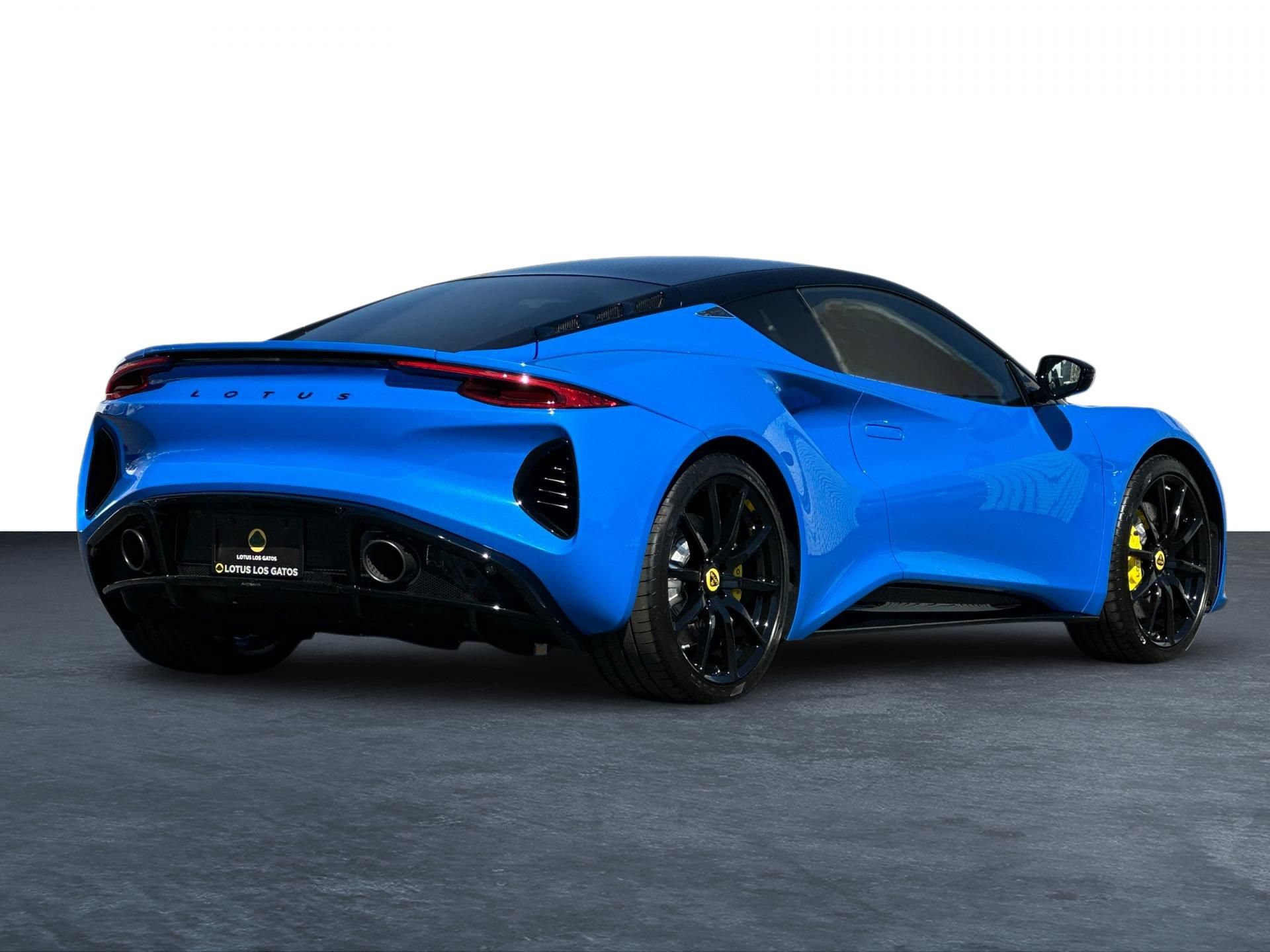 Used 2025 Lotus Emira RWD image 3