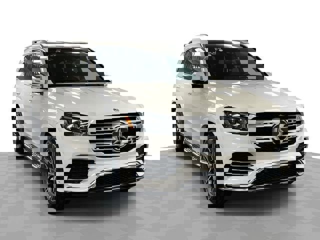 Used 2023 Mercedes-Benz GLS 450 4MATIC image 1