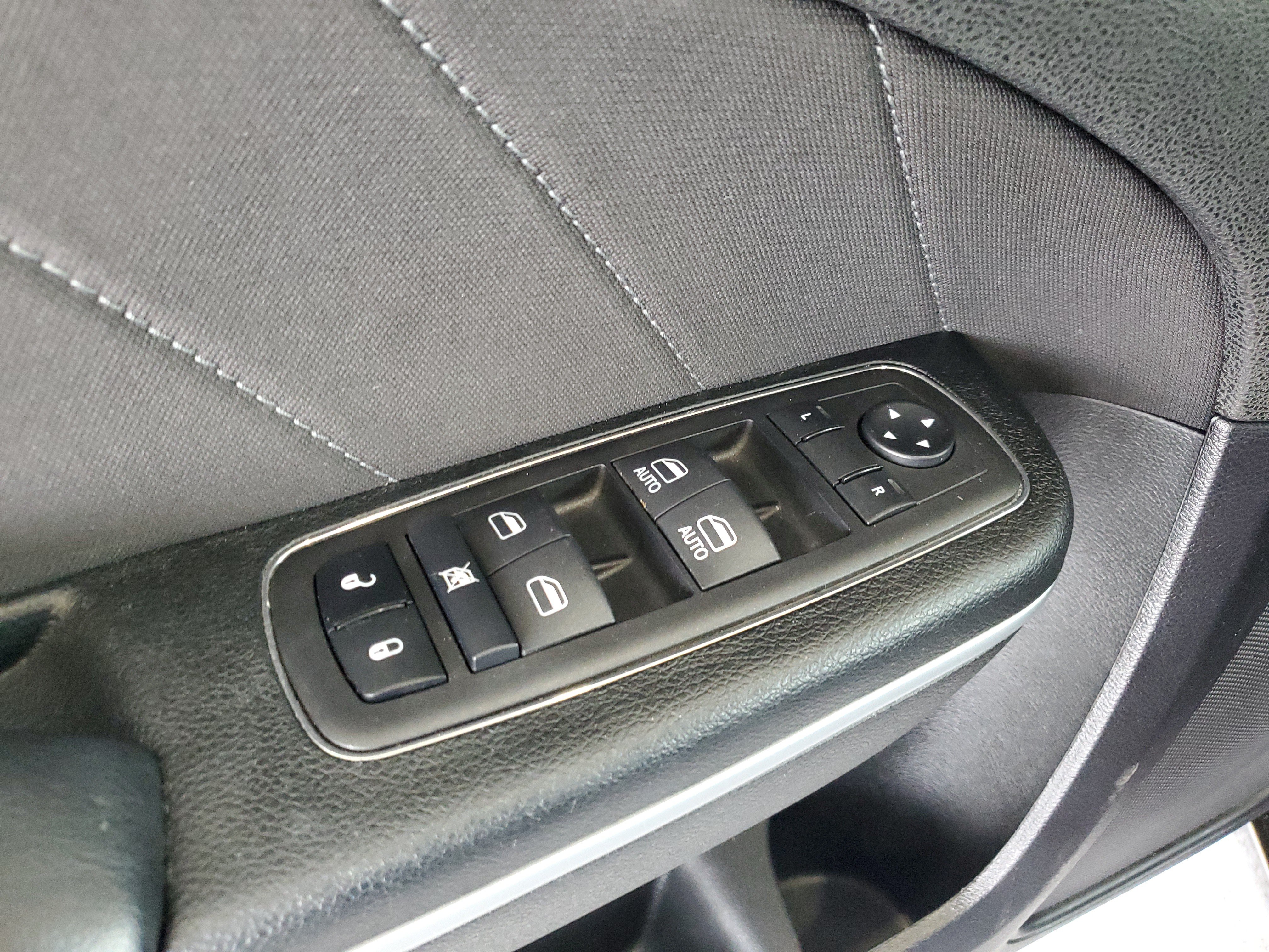 Certified 2023 Dodge Charger SXT RWD image 16
