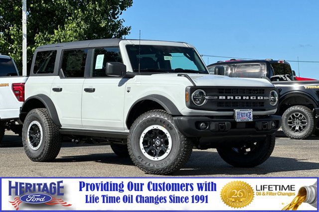 New 2026 Ford Bronco Big Bend image 2