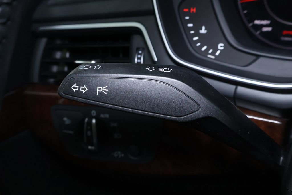 Used 2019 Audi A4 2.0T Premium Plus w/ Premium Plus Package image 27