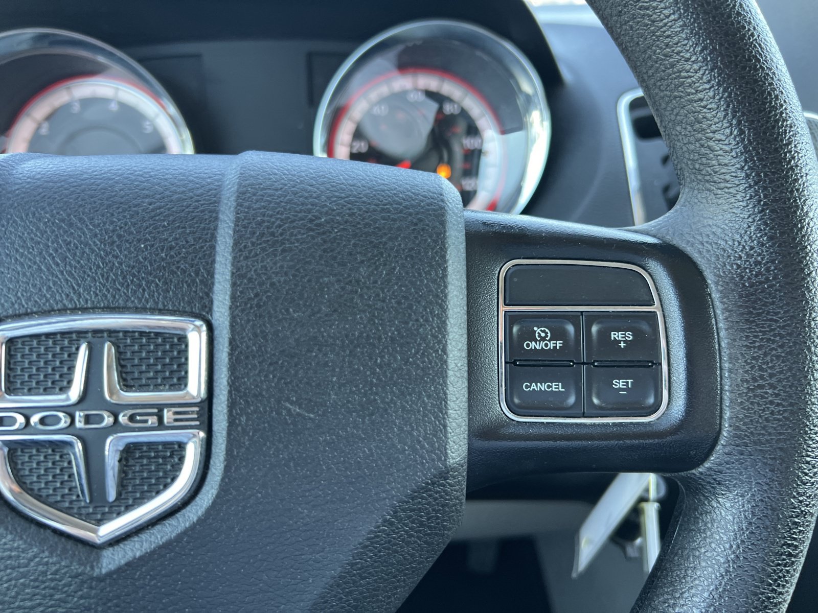 Used 2020 Dodge Grand Caravan SE w/ UConnect Hands-Free Group FWD image 28