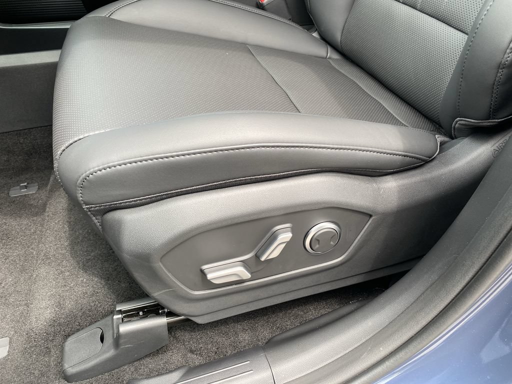 New 2027 Hyundai Santa Fe SEL FWD image 12