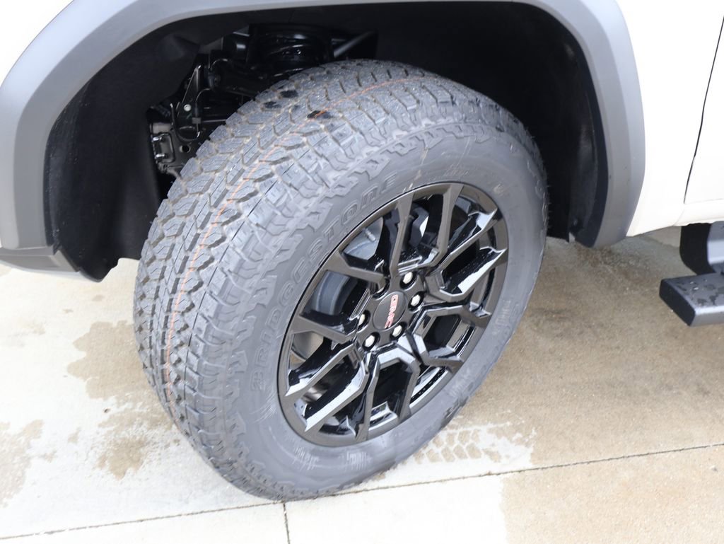New 2026 GMC Canyon AT4 w/ Technology Plus Package AWD/4WD image 44