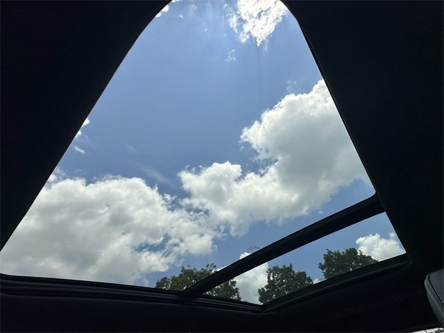 Used 2024 Jeep Grand Cherokee L Overland w/ Luxury Tech Group IV image 31