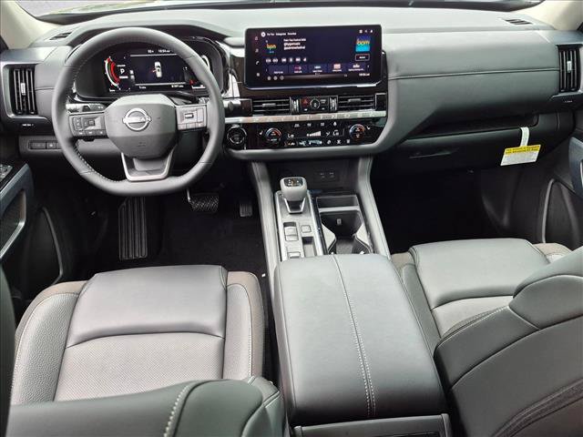 New 2026 Nissan Pathfinder SL FWD image 14