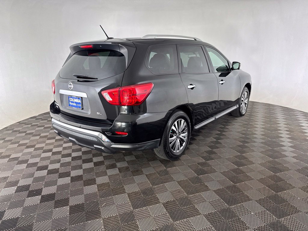 Used 2018 Nissan Pathfinder SL FWD image 7