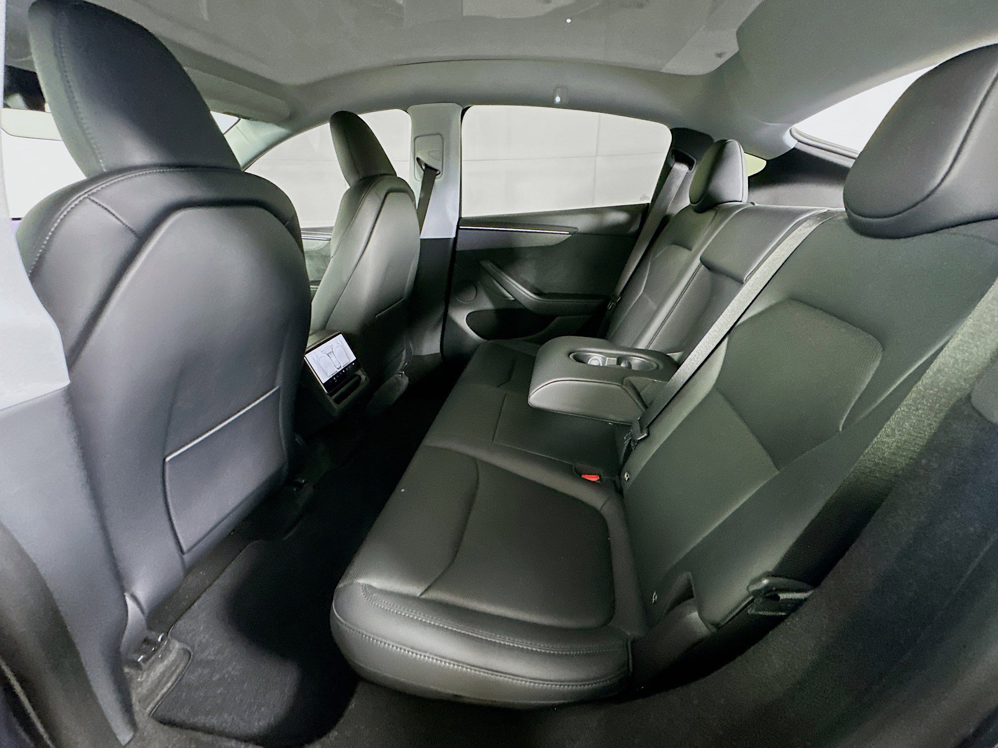 Used 2026 Tesla Model Y 2WD image 26