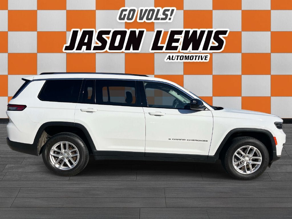 Used 2021 Jeep Grand Cherokee L Laredo w/ Luxury Tech Group I AWD/4WD image 2