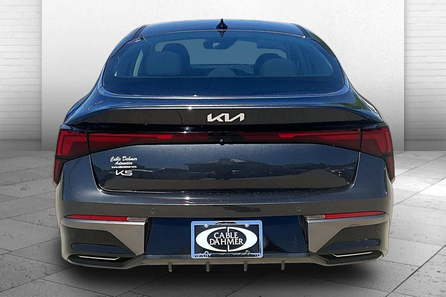 Used 2025 Kia K5 LXS FWD image 6