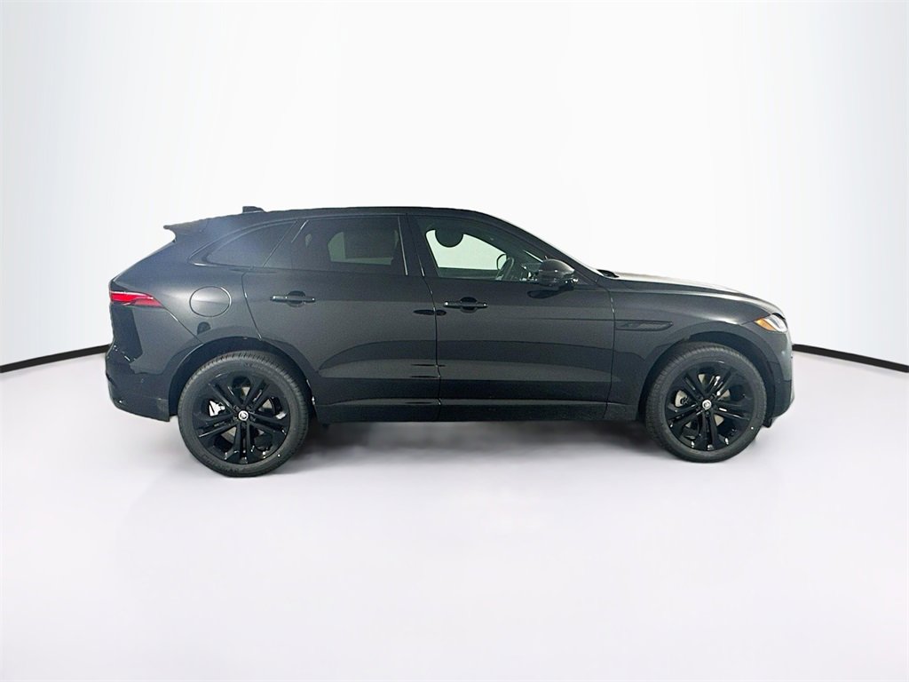 New 2026 Jaguar F-PACE R-Dynamic S image 4