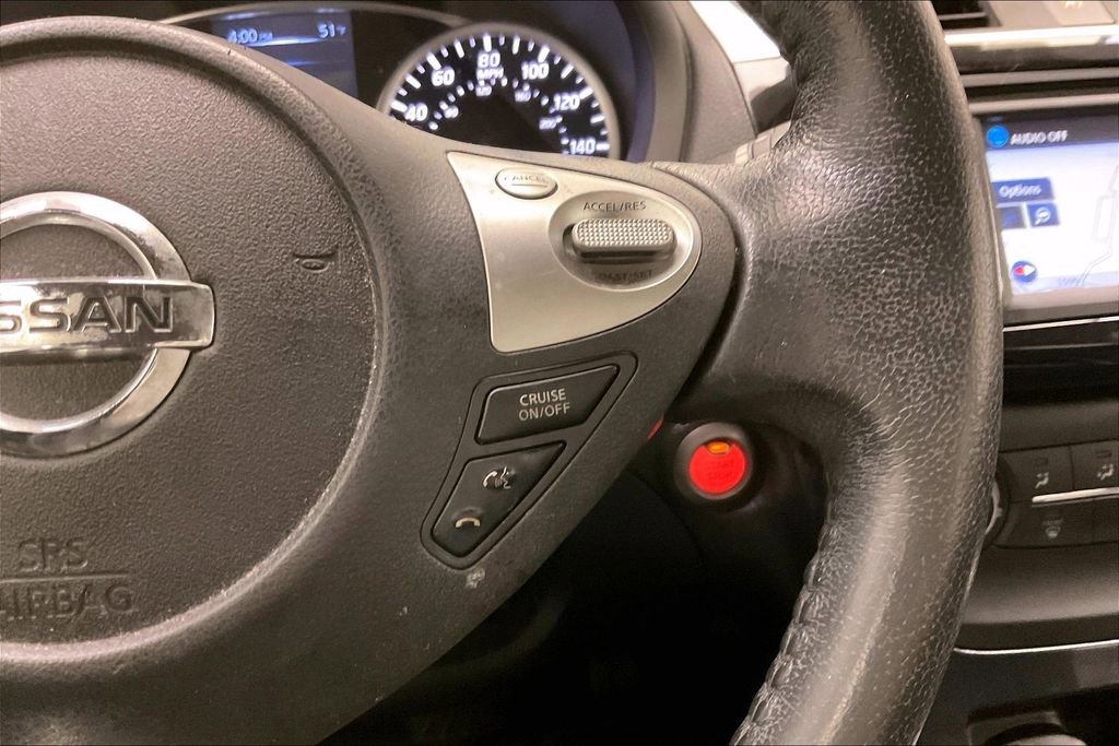 Used 2016 Nissan Sentra SR w/ SR Premium Package image 17
