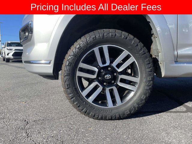 Used 2014 Toyota 4Runner Limited AWD/4WD image 9