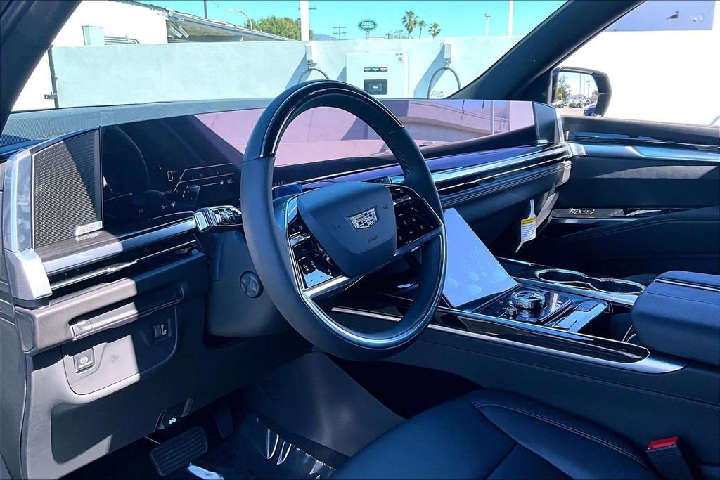 New 2026 Cadillac Escalade ESV 2WD w/ LPO, Floor Liner Package image 9