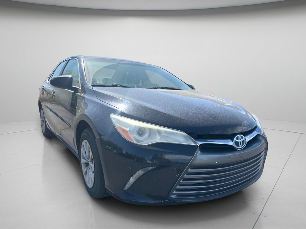 Used 2017 Toyota Camry LE w/ Protection Package (Q2) FWD image 2