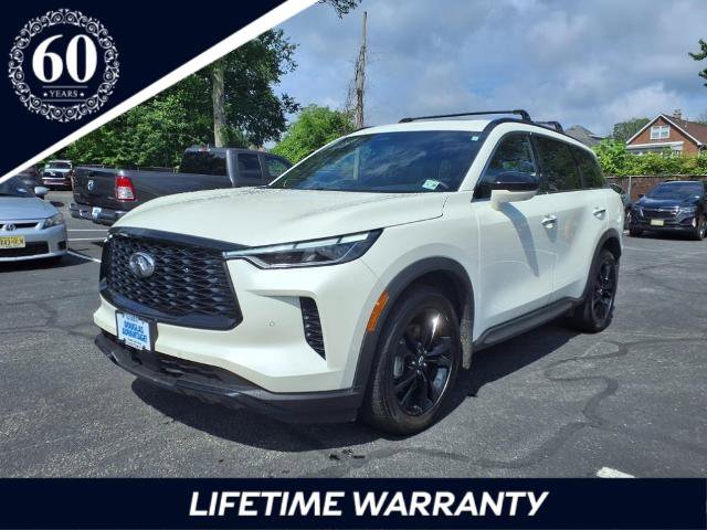 Certified 2025 INFINITI QX60 Luxe w/ Black Edition image 1