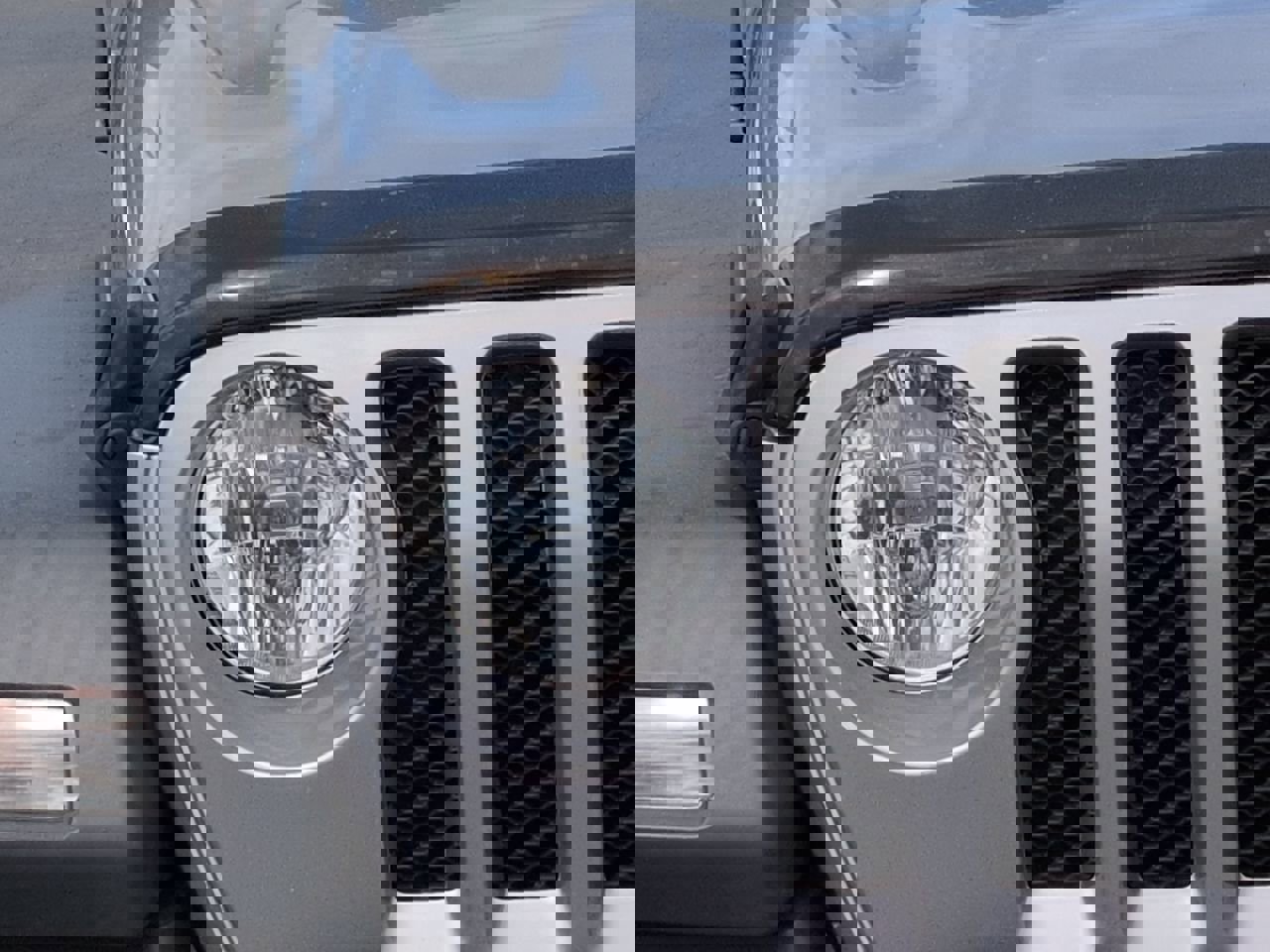 Used 2020 Jeep Wrangler Sport AWD/4WD image 10