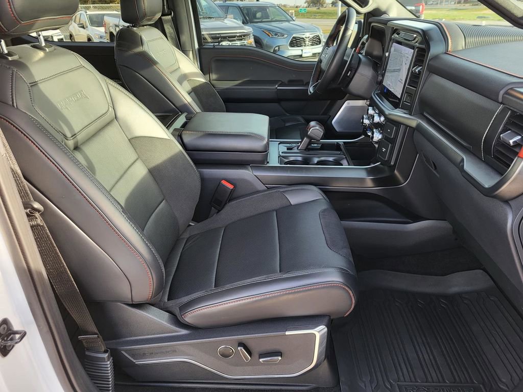 Used 2025 Ford F150 Raptor image 9
