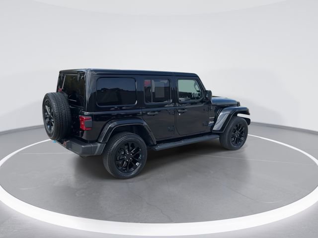 Used 2022 Jeep Wrangler Unlimited Sahara AWD/4WD image 7