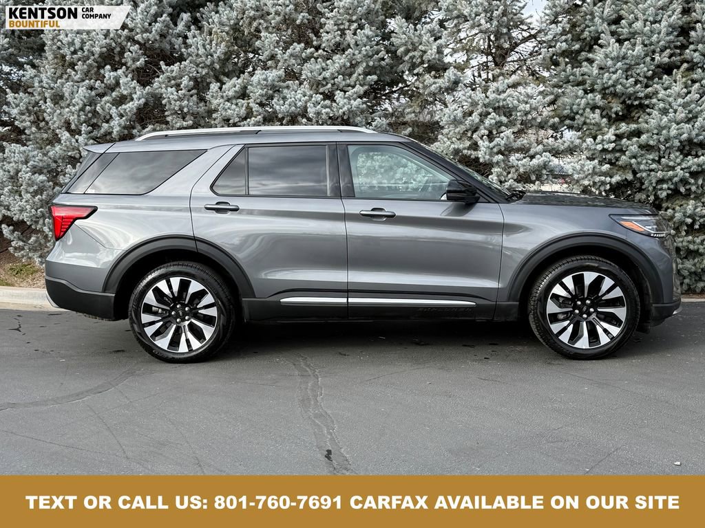 Used 2025 Ford Explorer Platinum w/ LUX Leather Package image 9
