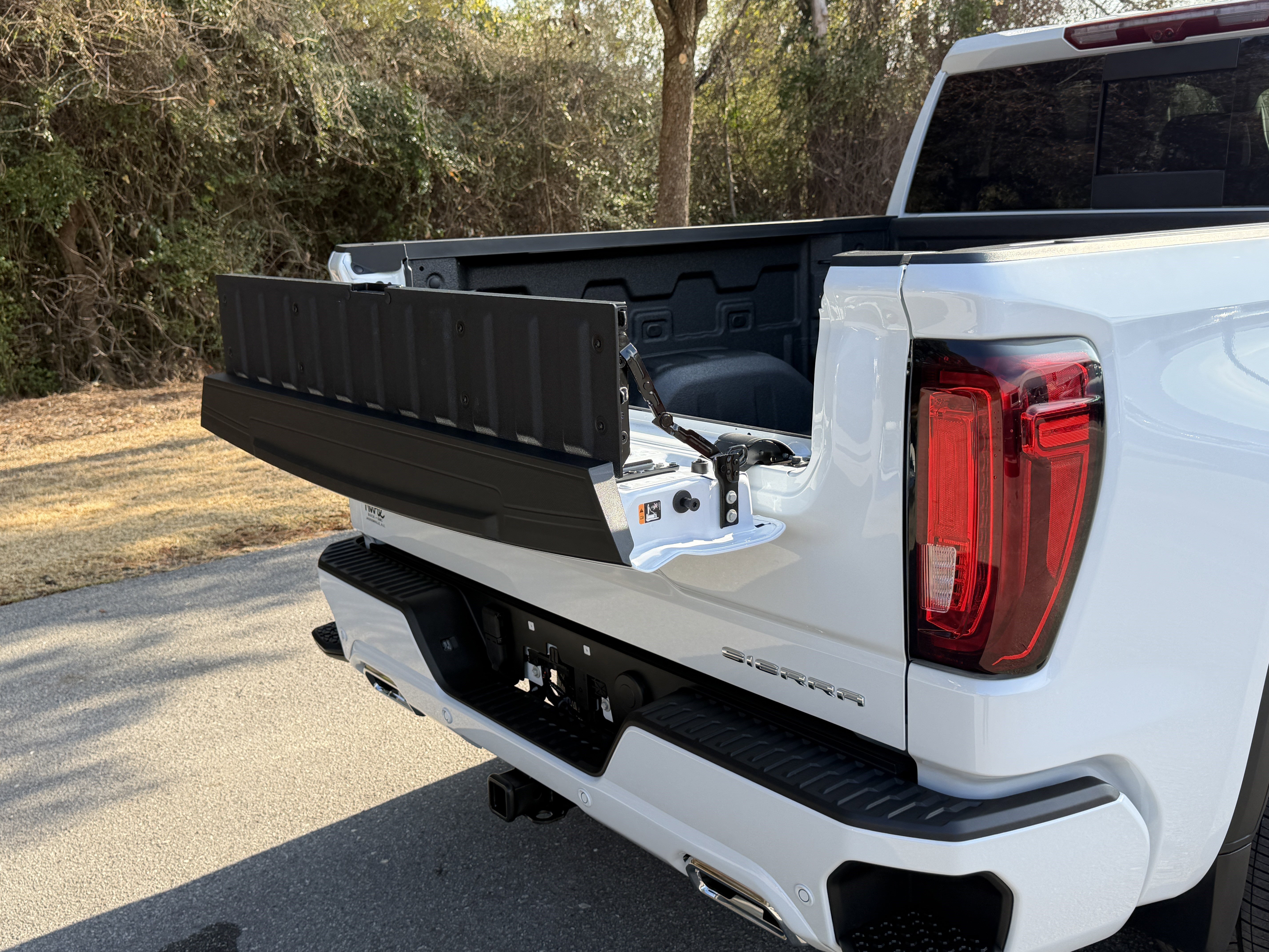 New 2026 GMC Sierra 1500 Denali w/ Denali Reserve Package AWD/4WD image 12