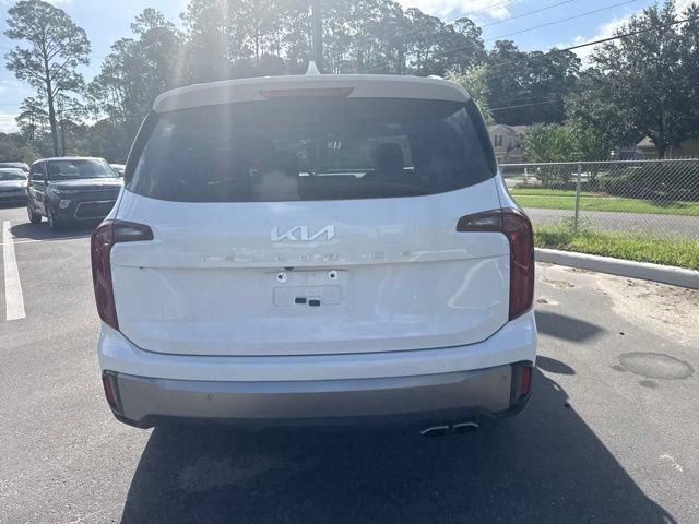 Used 2024 Kia Telluride S w/ S Sunroof Package FWD image 4