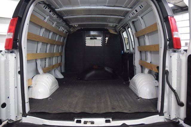 Used 2024 Chevrolet Express 2500 Work Van w/ Driver Convenience Package image 13